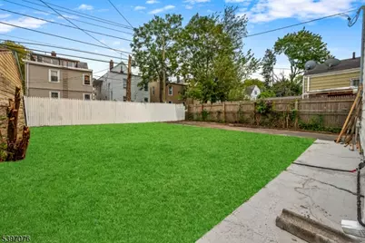 510 Halsted St, East Orange, NJ 07018 - Photo 22