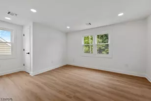 510 Halsted St, East Orange, NJ 07018 - Photo 8