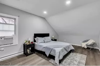 906 Dewitt St, Linden, NJ 07036 - Photo 26