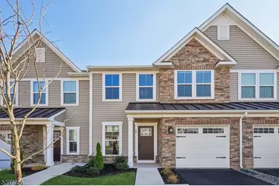 68 Owen Ct, Franklin Township, NJ 08873 - Photo 1