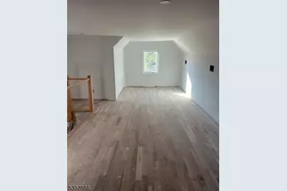 616 Park Ave #1, Elizabeth, NJ 07208 - Photo 2