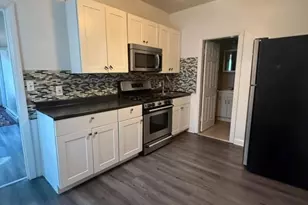 746 Trumbull St, Elizabeth, NJ 07201 - Photo 2