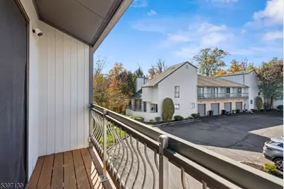 32 Magnolia Ct, South Brunswick Township, NJ 08852 - Photo 20