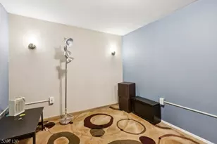 32 Magnolia Ct, South Brunswick Township, NJ 08852 - Photo 18