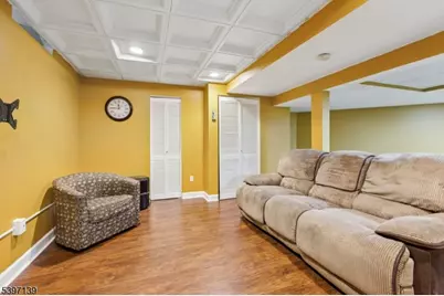 32 Magnolia Ct, South Brunswick Township, NJ 08852 - Photo 16