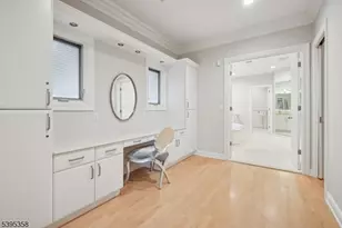 126 Fairfield Dr, Millburn Twp., NJ 07078 - Photo 22