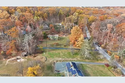 358 Fairview Ave, Washington Township, NJ 07853 - Photo 12