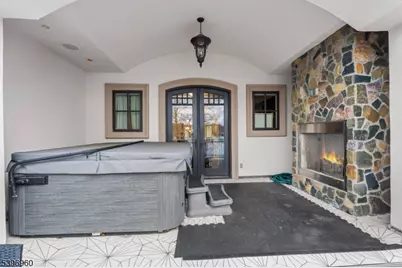 15 Auriemma Ct, Roxbury Township, NJ 07850 - Photo 32