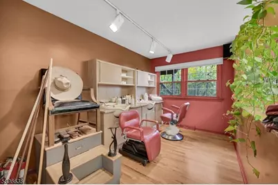 857 Pompton Ave, Cedar Grove, NJ 07009 - Photo 12
