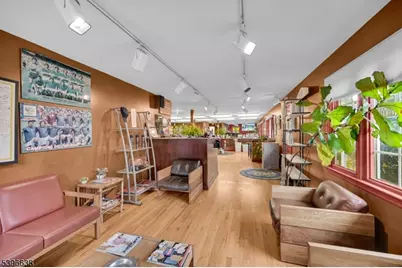 857 Pompton Ave, Cedar Grove, NJ 07009 - Photo 4