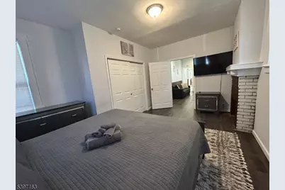 142 Mapes Ave Floor #1, Newark, NJ 07112 - Photo 4