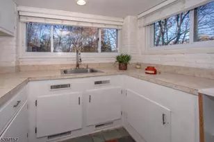 18 Decker Pond Rd, Vernon, NJ 07461 - Photo 30