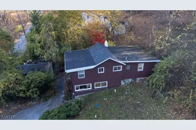 18 Decker Pond Rd, Vernon, NJ 07461 - Photo 6