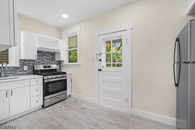 625-C Spruce Ave #C, Garwood, NJ 07027 - Photo 12