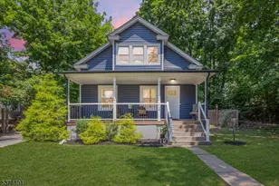 368 Harold St, North Plainfield, NJ 07060 - Photo 1