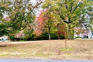 150 Indian Run Pkwy N, Union Township, NJ 07083 - Photo 2