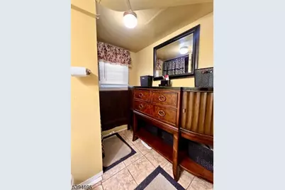 150 Indian Run Pkwy N, Union Township, NJ 07083 - Photo 12