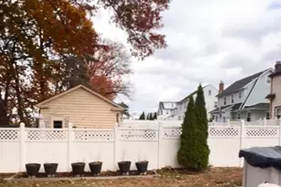 150 Indian Run Pkwy N, Union Township, NJ 07083 - Photo 10