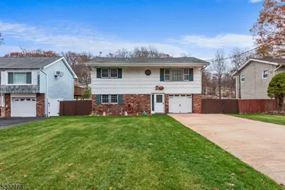 7 Tobyhanna Trl, Hopatcong, NJ 07843 - Photo 1