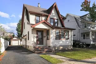 619 Spruce St, Roselle Park, NJ 07204 - Photo 2