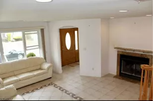 498 6th Ave, Lyndhurst Township, NJ 07071 - Photo 2