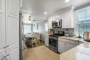 102 E Shore Rd, Denville Twp., NJ 07834 - Photo 4