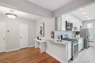 8300 Blvd E, North Bergen, NJ 07047 - Photo 12