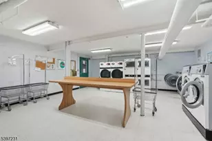 8300 Blvd E, North Bergen, NJ 07047 - Photo 30