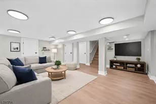 68 Cathedral Ave, Nutley Twp., NJ 07110 - Photo 28