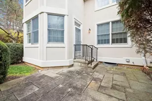 14 Hadley Ct, Bernards Township, NJ 07920 - Photo 32