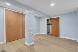 1088 Grove St, Irvington, NJ 07111 - Photo 16