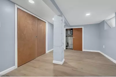 1088 Grove St, Irvington, NJ 07111 - Photo 20