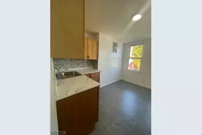 114 Overlook Ave #1, Belleville, NJ 07109 - Photo 6