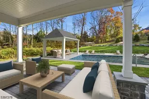 354 Beaufort Ave, Livingston, NJ 07039 - Photo 4