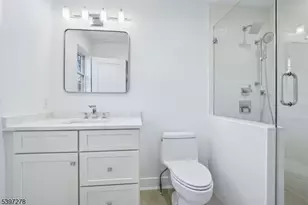 354 Beaufort Ave, Livingston, NJ 07039 - Photo 44