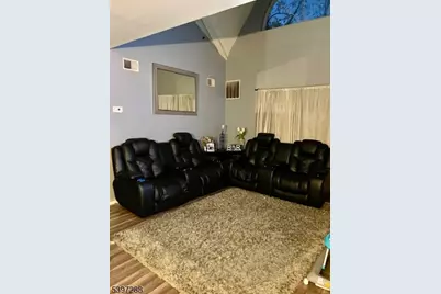 539 Union Ave #11, Irvington Twp., NJ 07111 - Photo 6