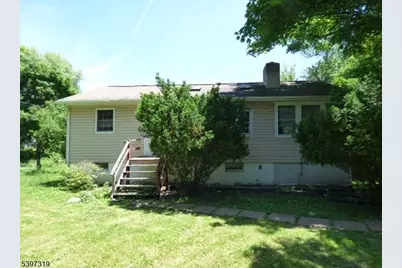214 Mohican Rd, Vernon, NJ 07422 - Photo 1