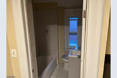 100 Harrison Pl #3, Irvington, NJ 07111 - Photo 8