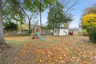 71 Georgian Ct, Hillside, NJ 07205 - Photo 32
