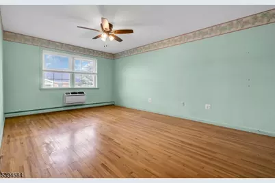 605 Grove St #4, Clifton, NJ 07013 - Photo 14