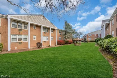 605 Grove St #4, Clifton, NJ 07013 - Photo 22