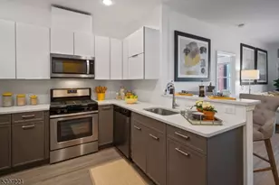 3 Ronson Rd, Woodbridge Township, NJ 08830 - Photo 8