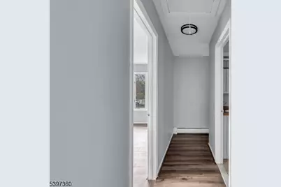 1595 E 2nd St #2, Scotch Plains Township, NJ 07076 - Photo 8