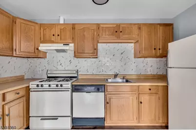 1595 E 2nd St #2, Scotch Plains Township, NJ 07076 - Photo 1