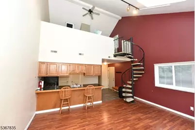 3 Deer Valley Ln, Vernon, NJ 07462 - Photo 10