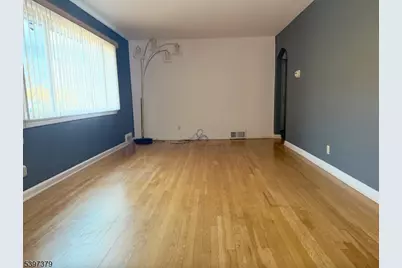 56 Marvin Ave, Franklin Township, NJ 08873 - Photo 6