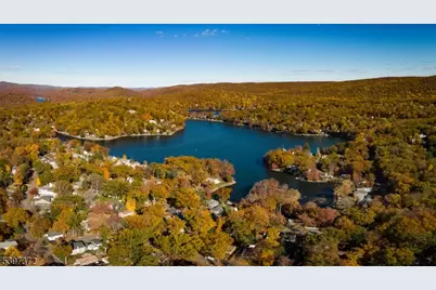 83 Lakeview Ave, Ringwood, NJ 07456 - Photo 34