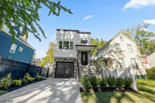 63 Oak St, East Orange, NJ 07018 - Photo 2