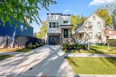 63 Oak St, East Orange, NJ 07018 - Photo 4