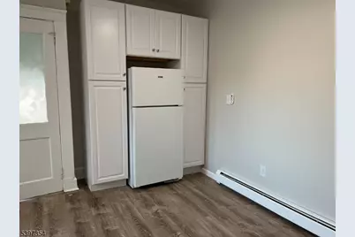 52 Mill Rd-1st Flr, Morris Township, NJ 07950 - Photo 4